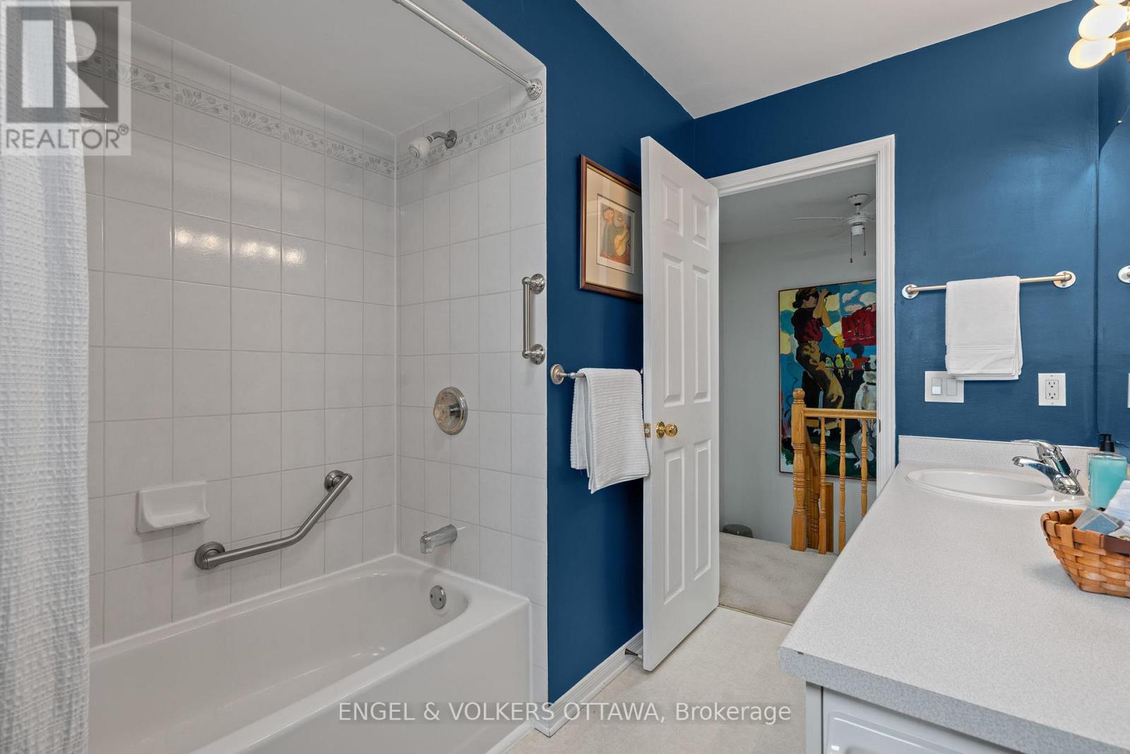 126 Whalings Circle, Ottawa, Ontario  K2S 1S4 - Photo 17 - X12772982