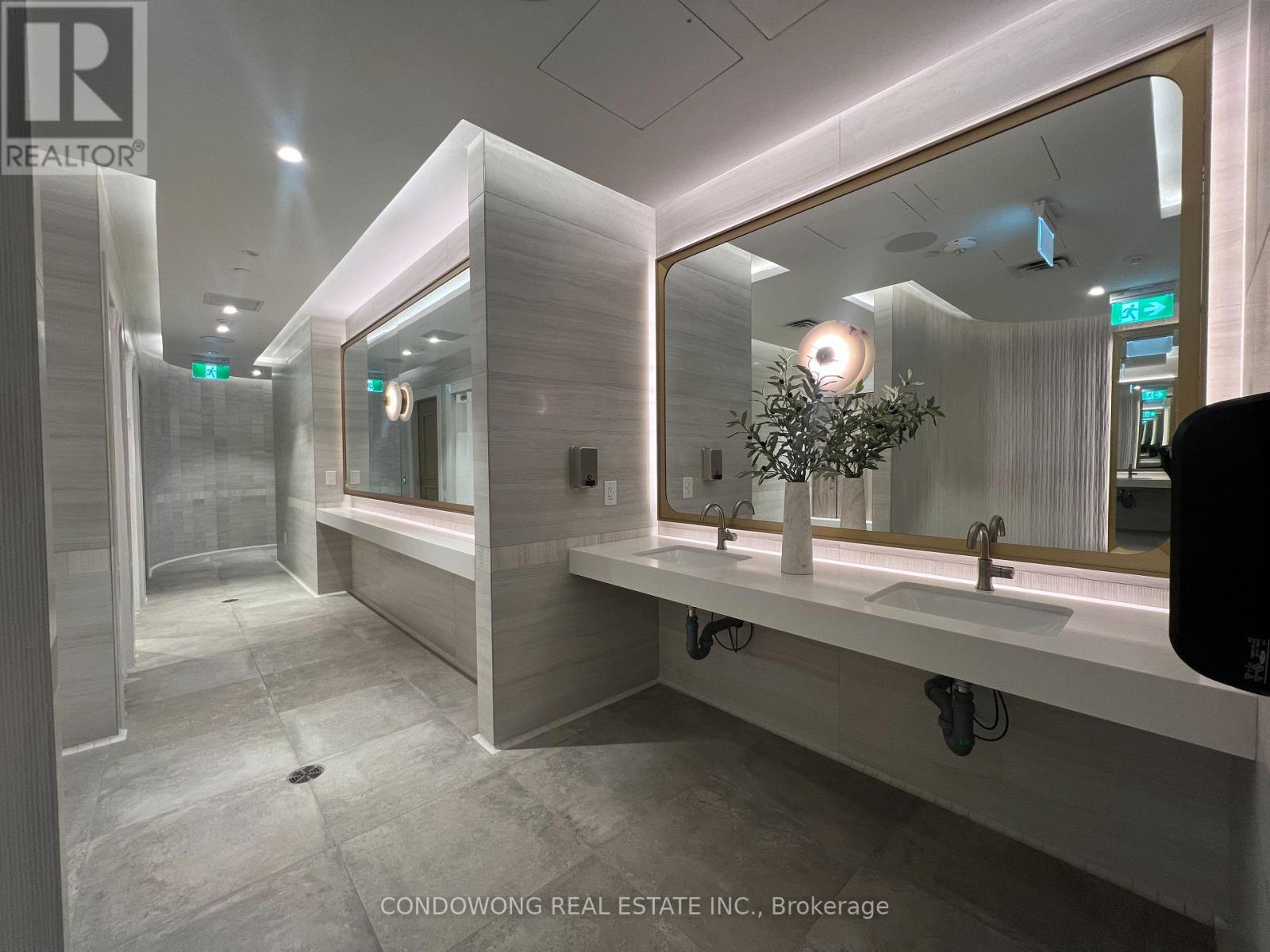 809 - 397 Royal Orchard Boulevard, Markham, Ontario  L3T 0H3 - Photo 31 - N12772662