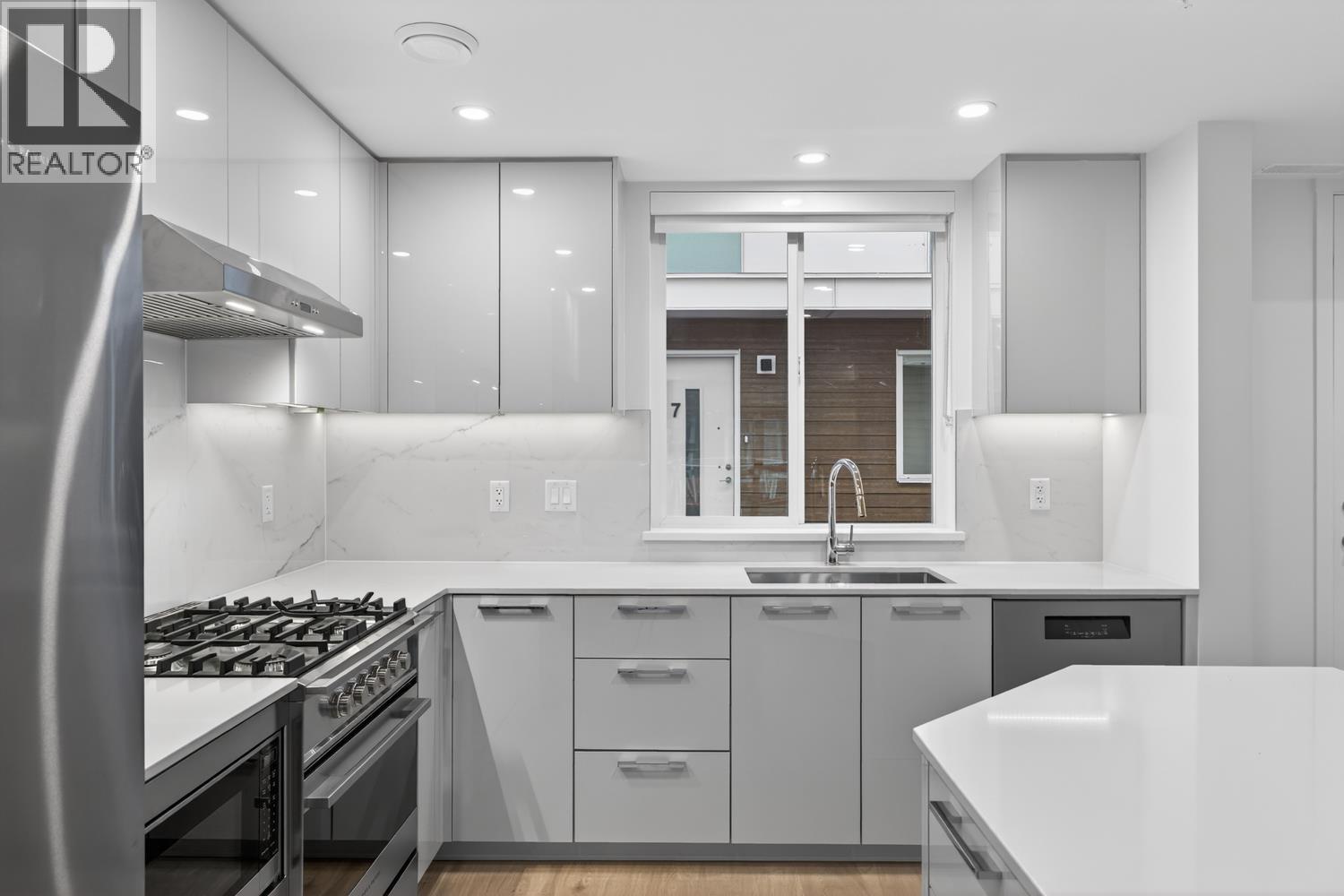 11 10333 River Drive, Richmond, British Columbia  V6X 1Z2 - Photo 3 - R3087945