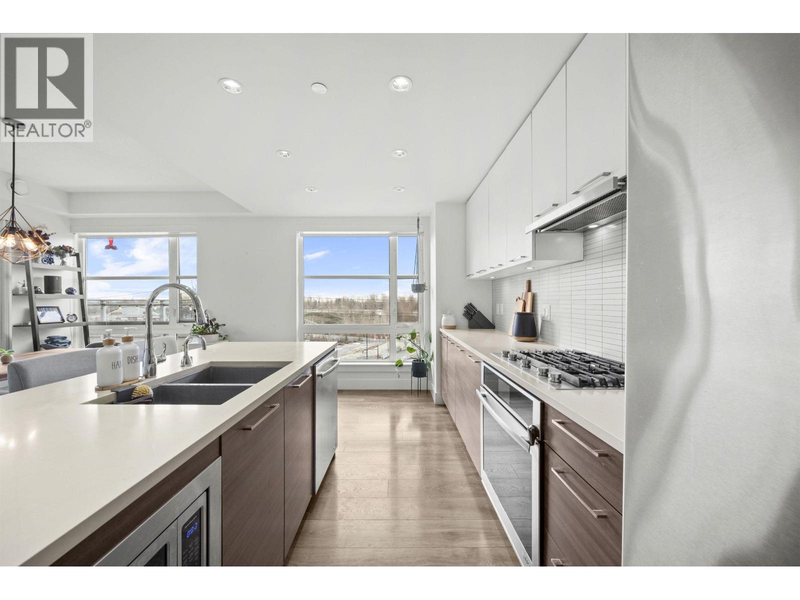 615 3488 Sawmill Crescent, Vancouver, British Columbia  V5S 0C7 - Photo 8 - R3087947