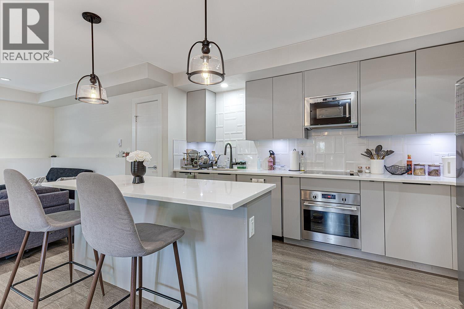 2488 E 34TH AVENUE, Vancouver, British Columbia