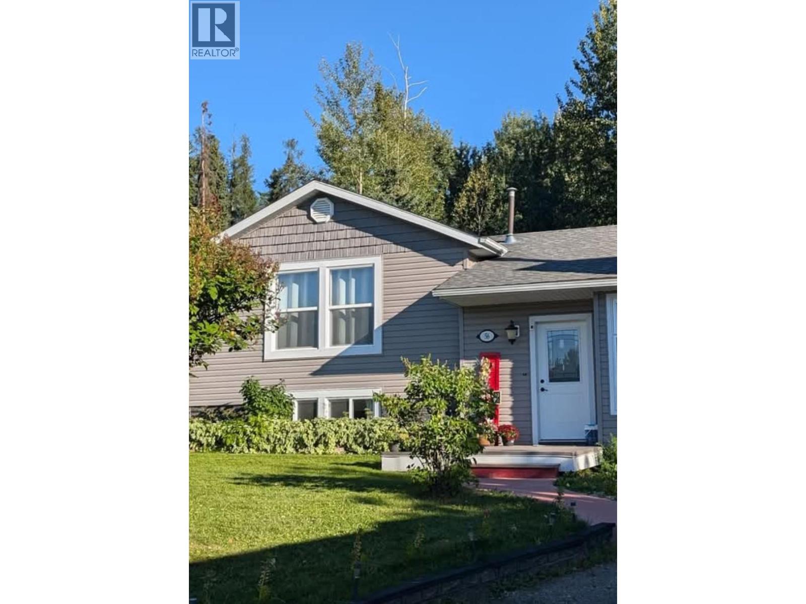 56 Sukunka Place, Tumbler Ridge, British Columbia  V0C 2W0 - Photo 2 - 10374953