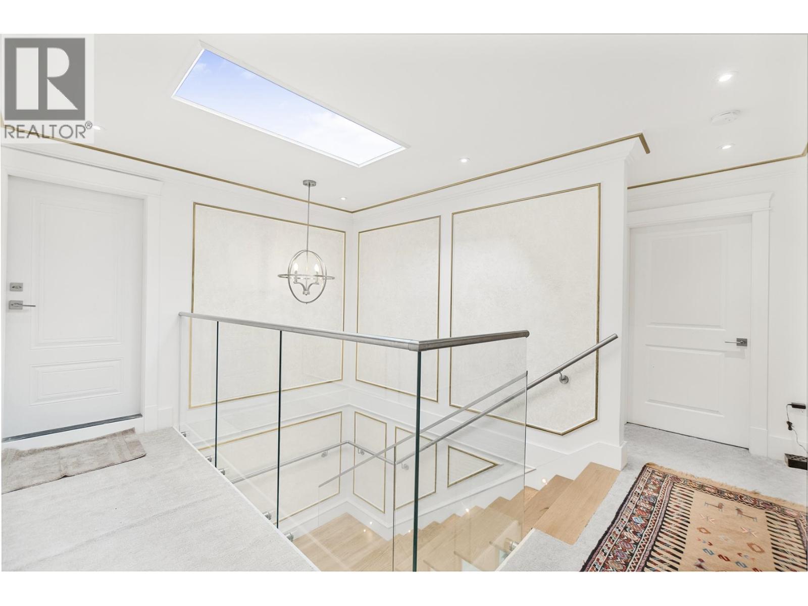 512 W 23rd Street, North Vancouver, British Columbia  V7M 2B9 - Photo 27 - R3087961