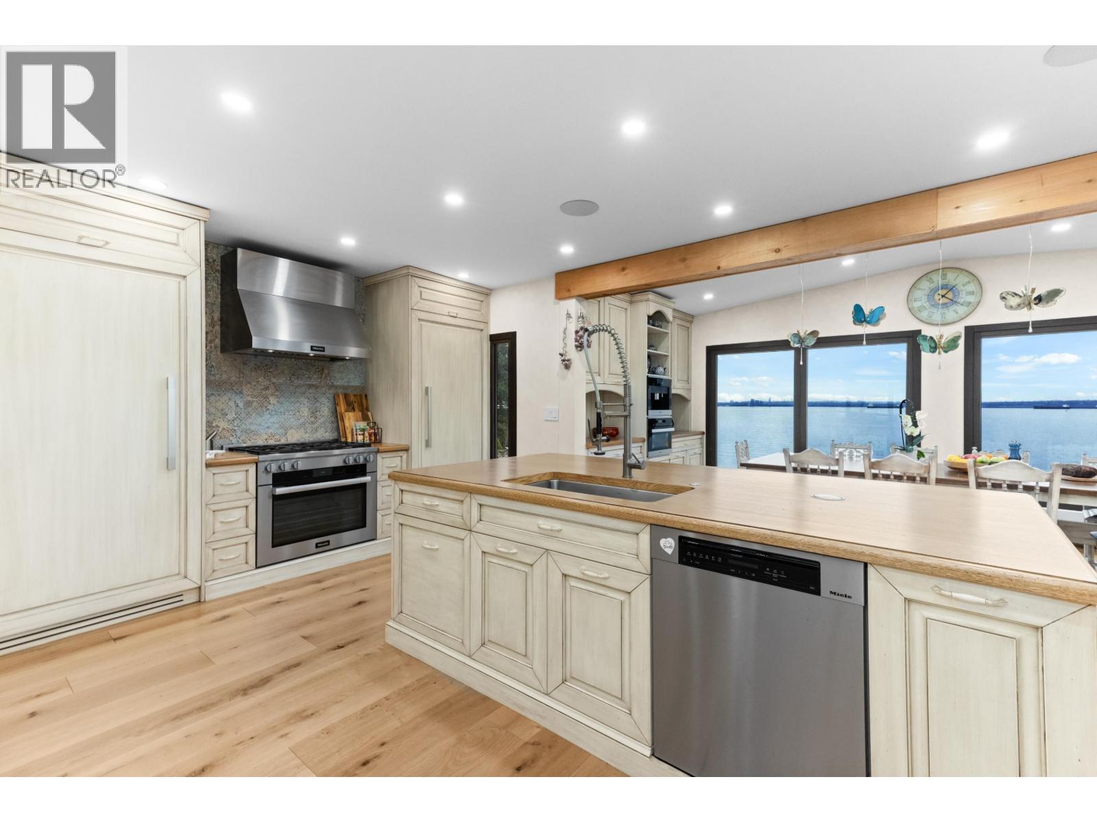 3298 Radcliffe Avenue, West Vancouver, British Columbia  V7V 1G6 - Photo 11 - R3087979