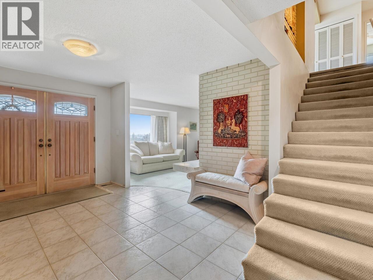 8355 Nelson Avenue, Burnaby, British Columbia  V5J 4E8 - Photo 9 - R3087990