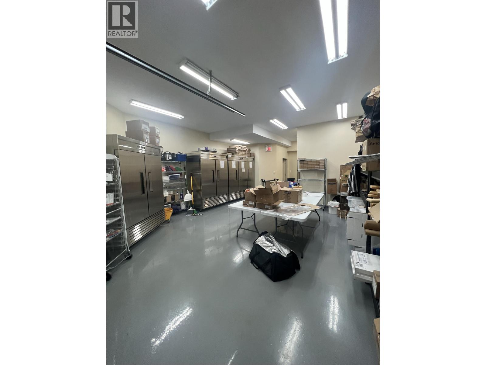 105 3993 Henning Drive, Burnaby, British Columbia  V5C 6P7 - Photo 8 - C8076012