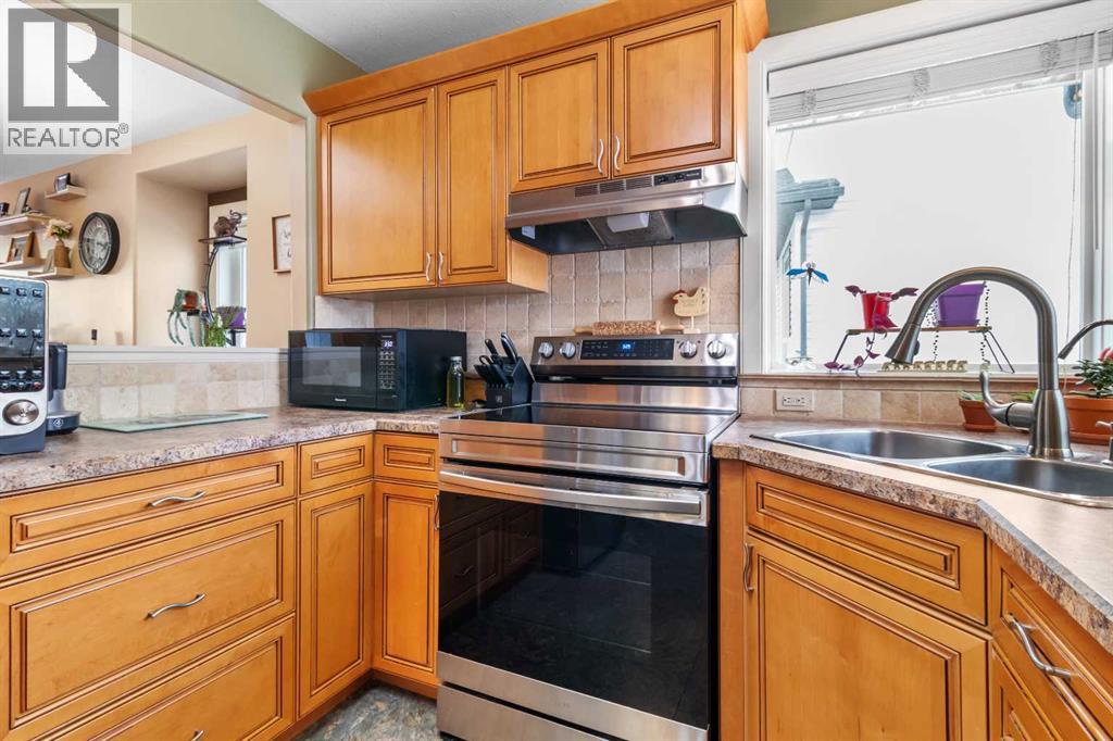 1231 21 Street, Bowden, Alberta  T0M 2A0 - Photo 10 - A2278176