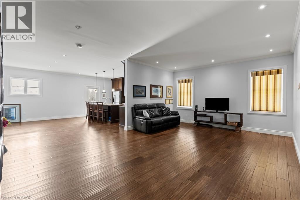 20 Carlisle Road, Flamborough, Ontario  L8B 1C9 - Photo 4 - 40800762