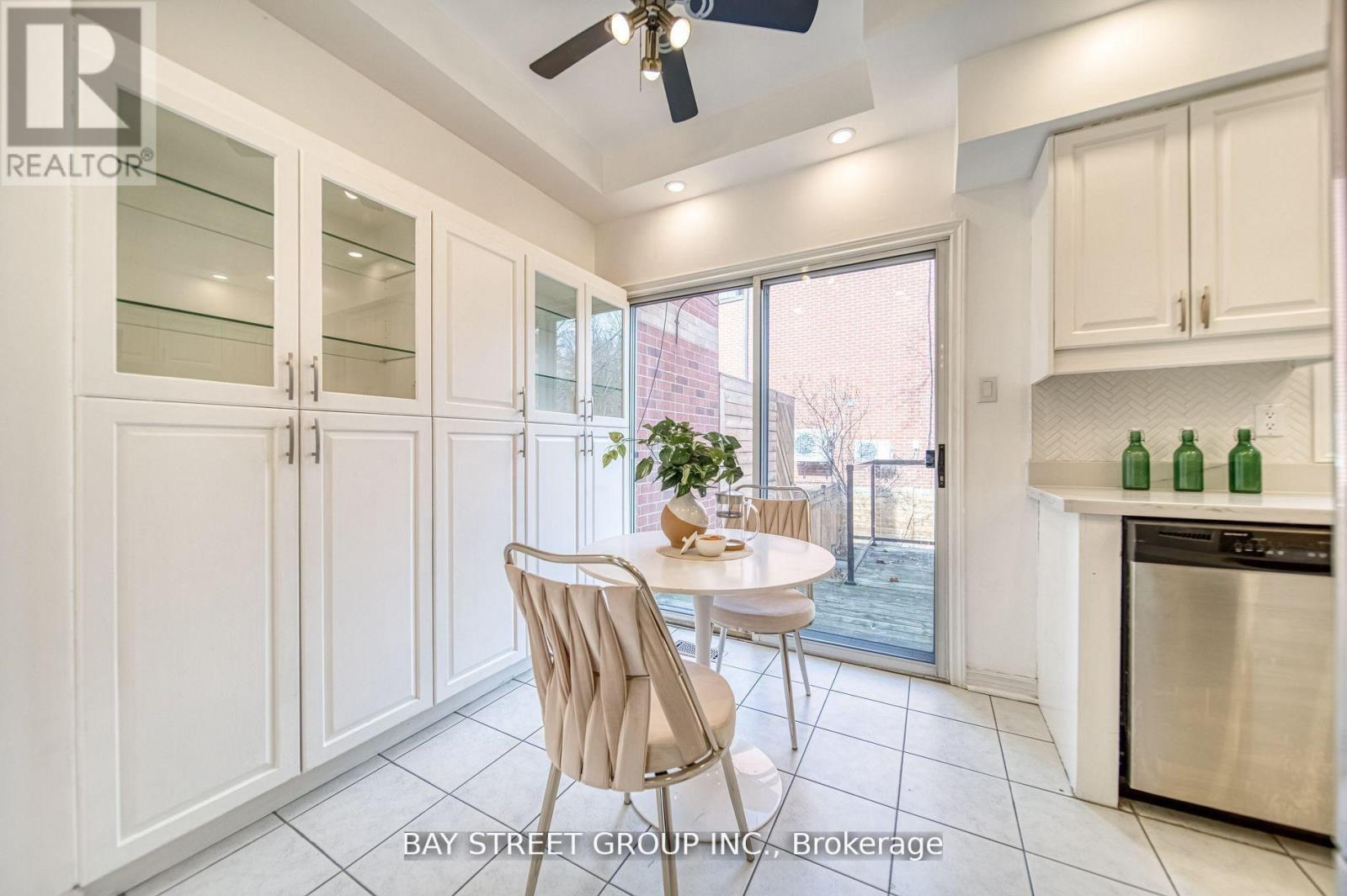 228 Shuter Street, Toronto, Ontario  M5A 4M9 - Photo 10 - C12772896