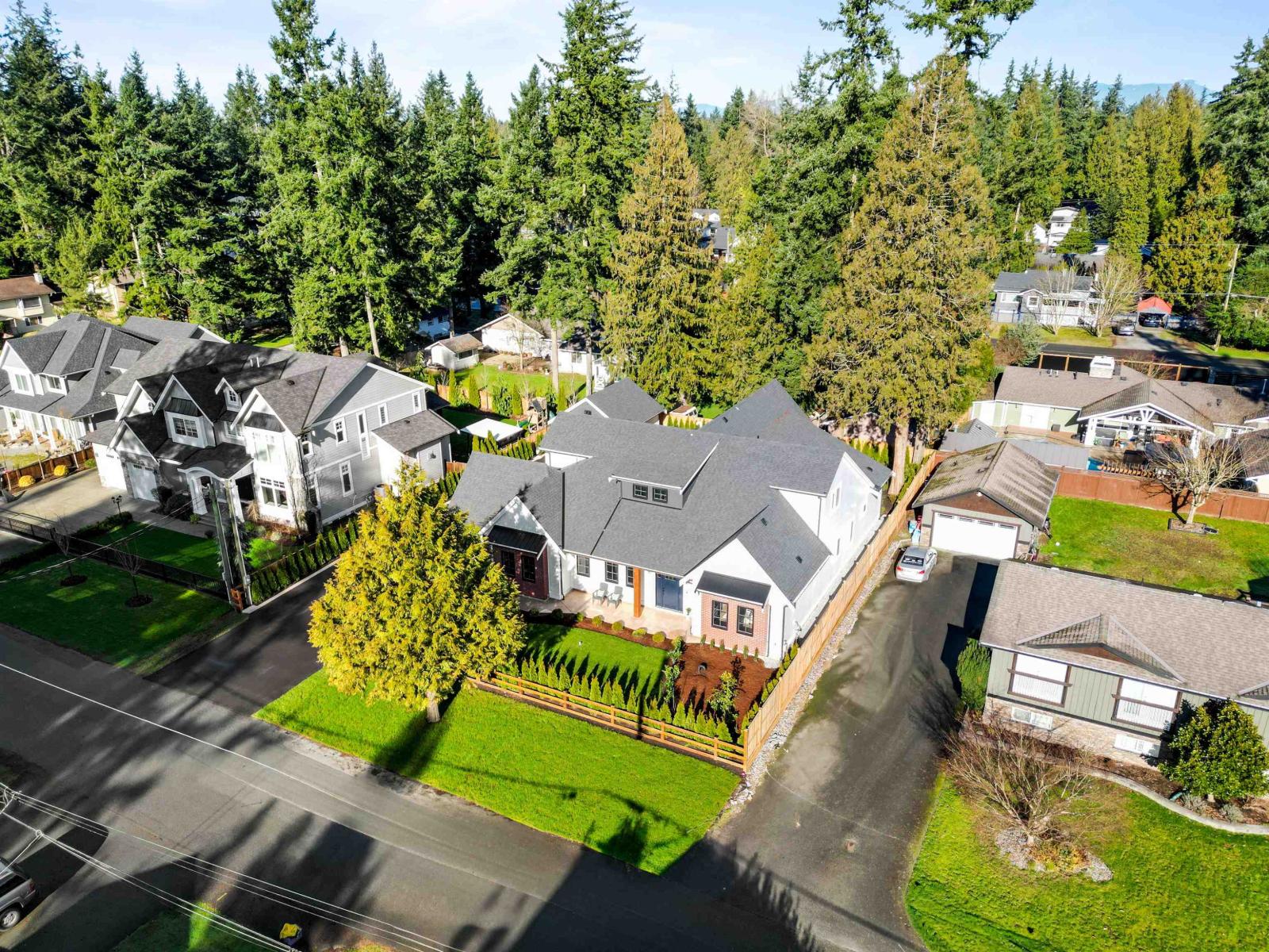 19843 37a Avenue, Langley, British Columbia  V3A 2S8 - Photo 5 - R3087988