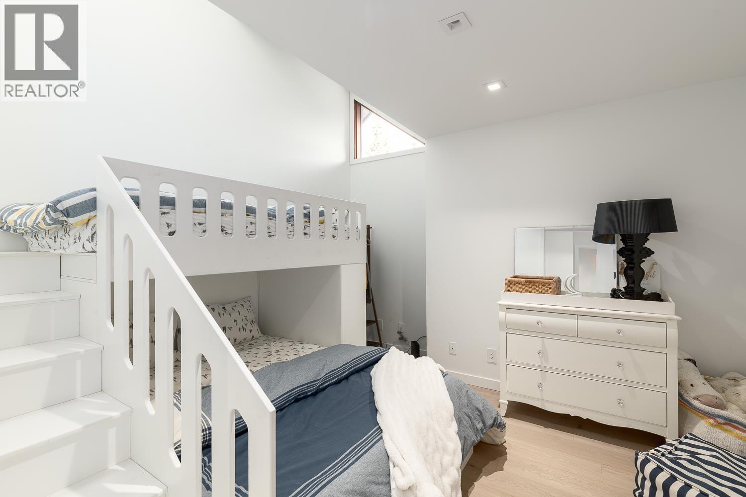 8162 Muirfield Crescent, Whistler, British Columbia  V8E 1J7 - Photo 17 - R3087932