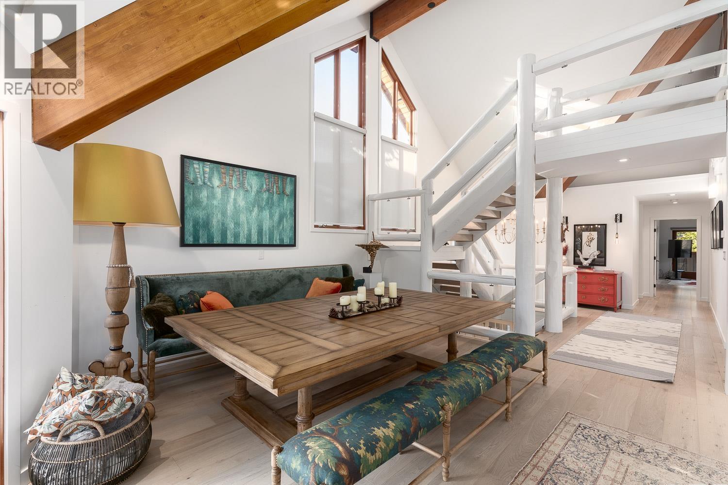 8162 Muirfield Crescent, Whistler, British Columbia  V8E 1J7 - Photo 6 - R3087932