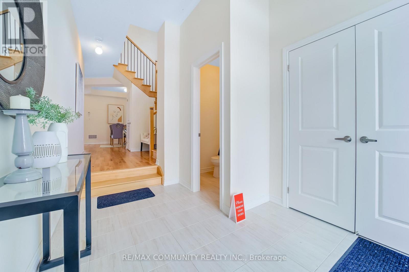 1150 Skyridge Boulevard, Pickering, Ontario  L1X 0M4 - Photo 6 - E12772912