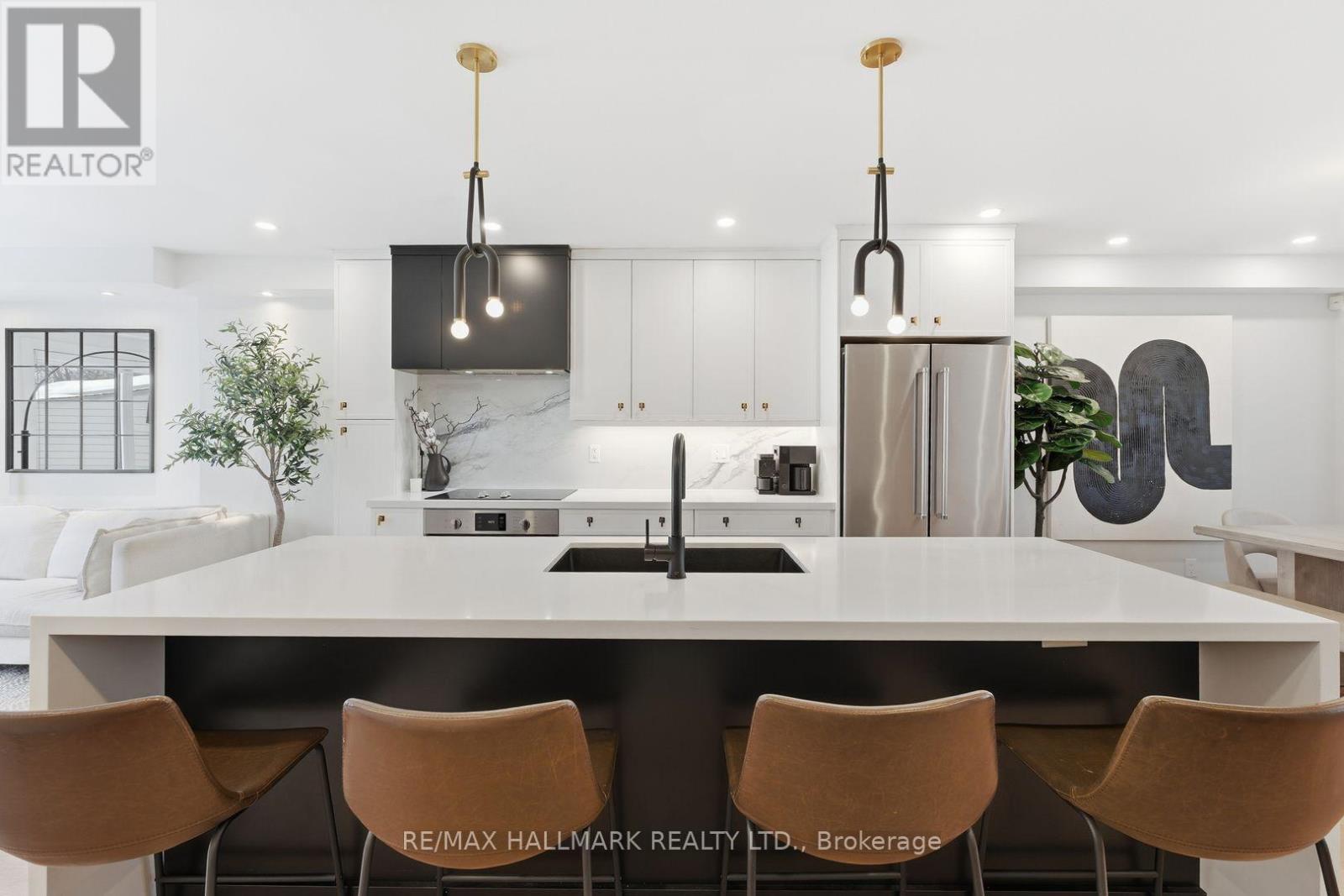 1709 Dundas Street E, Toronto, Ontario  M4L 1L7 - Photo 12 - E12772948