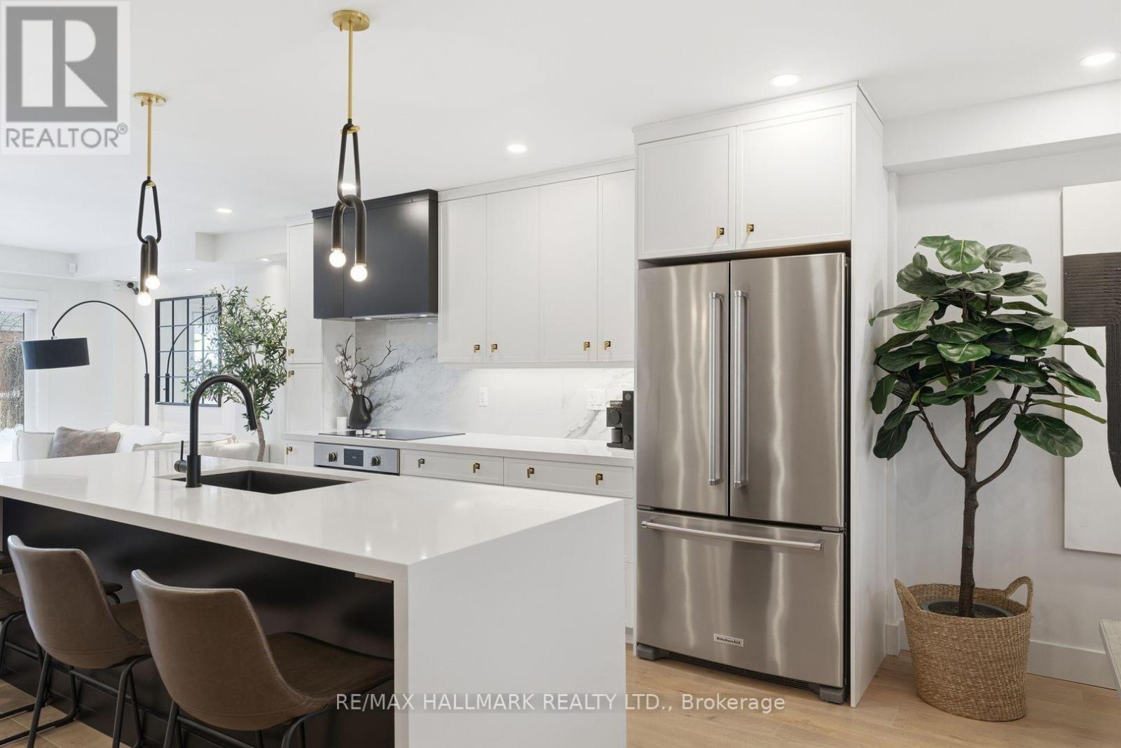 1709 Dundas Street E, Toronto, Ontario  M4L 1L7 - Photo 14 - E12772948