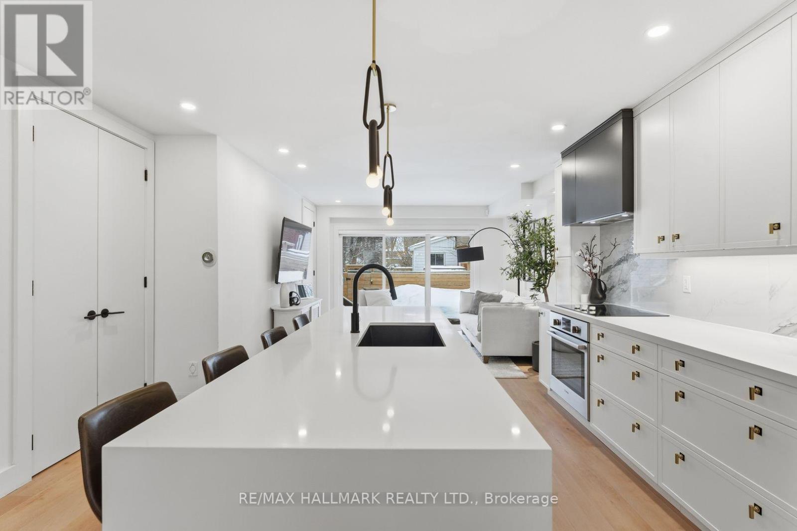 1709 Dundas Street E, Toronto, Ontario  M4L 1L7 - Photo 17 - E12772948