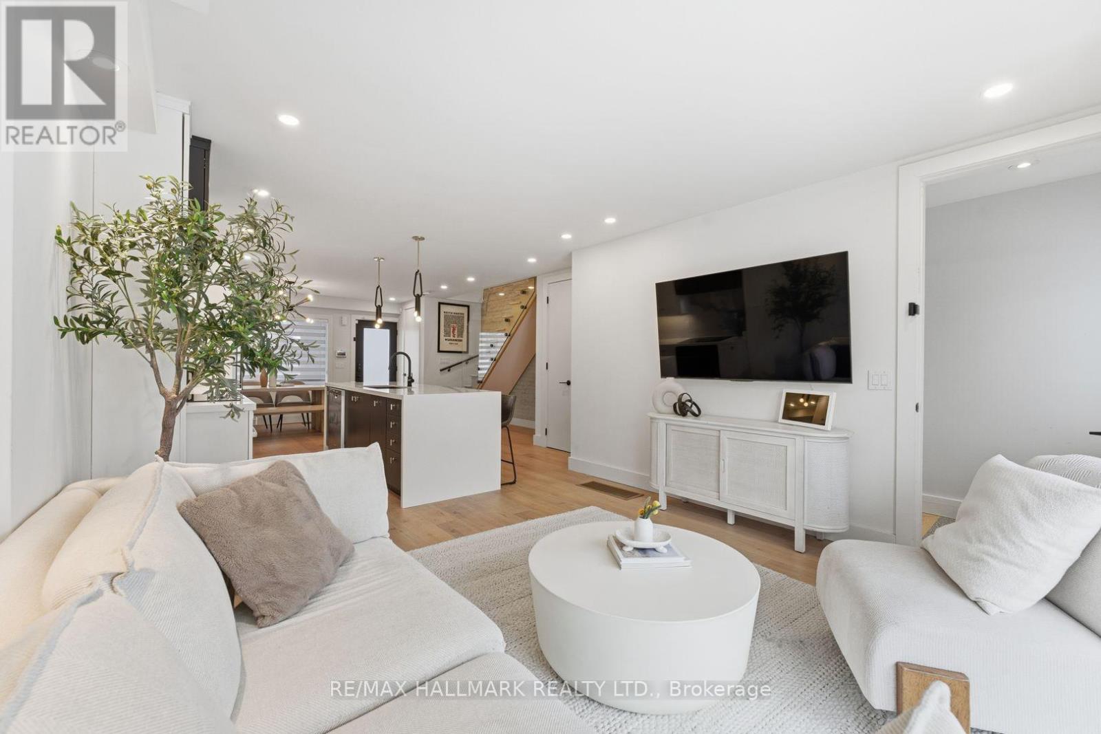 1709 Dundas Street E, Toronto, Ontario  M4L 1L7 - Photo 21 - E12772948