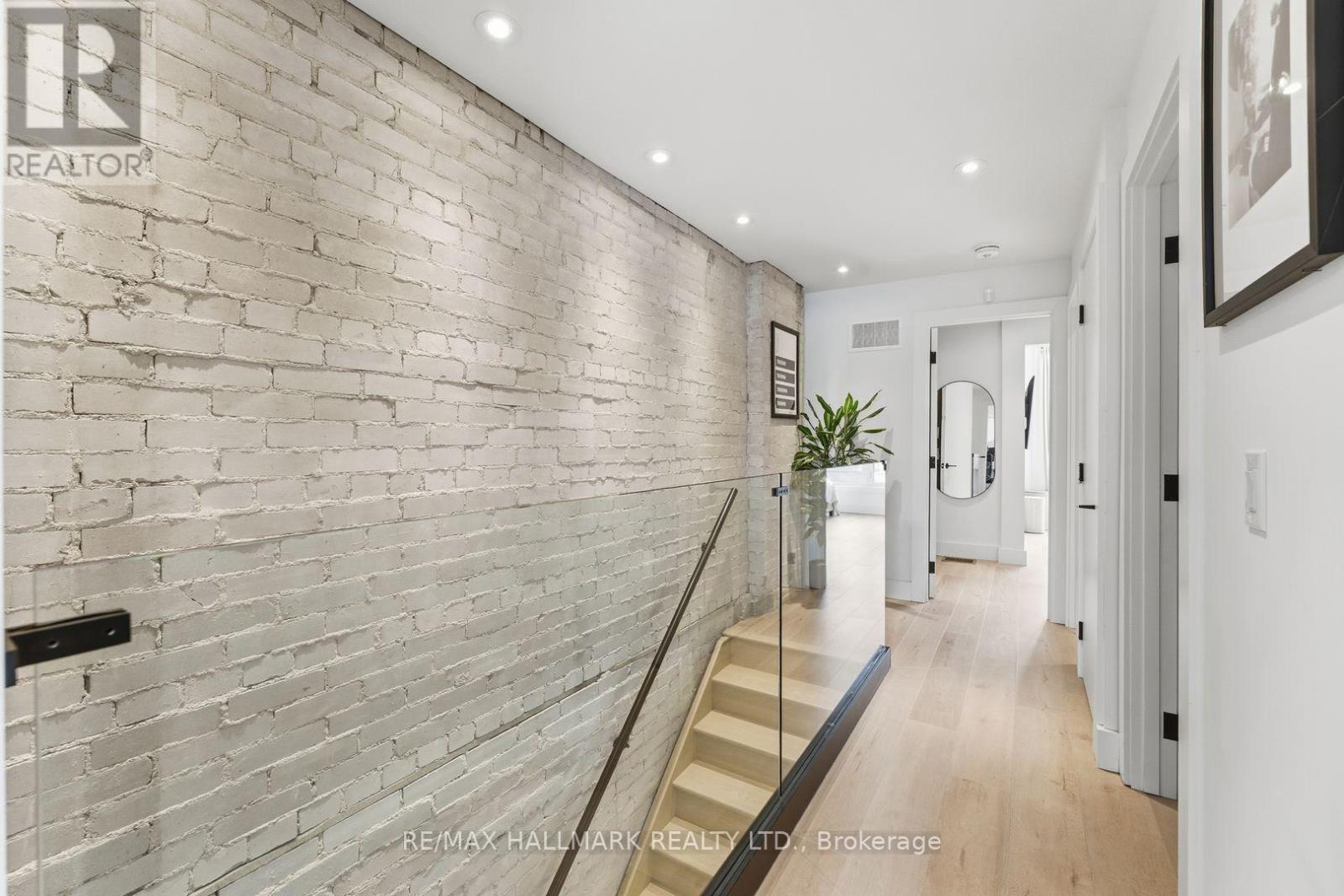 1709 Dundas Street E, Toronto, Ontario  M4L 1L7 - Photo 26 - E12772948