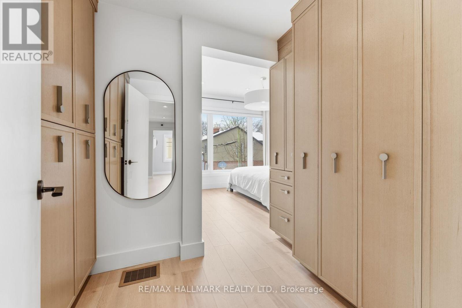 1709 Dundas Street E, Toronto, Ontario  M4L 1L7 - Photo 27 - E12772948