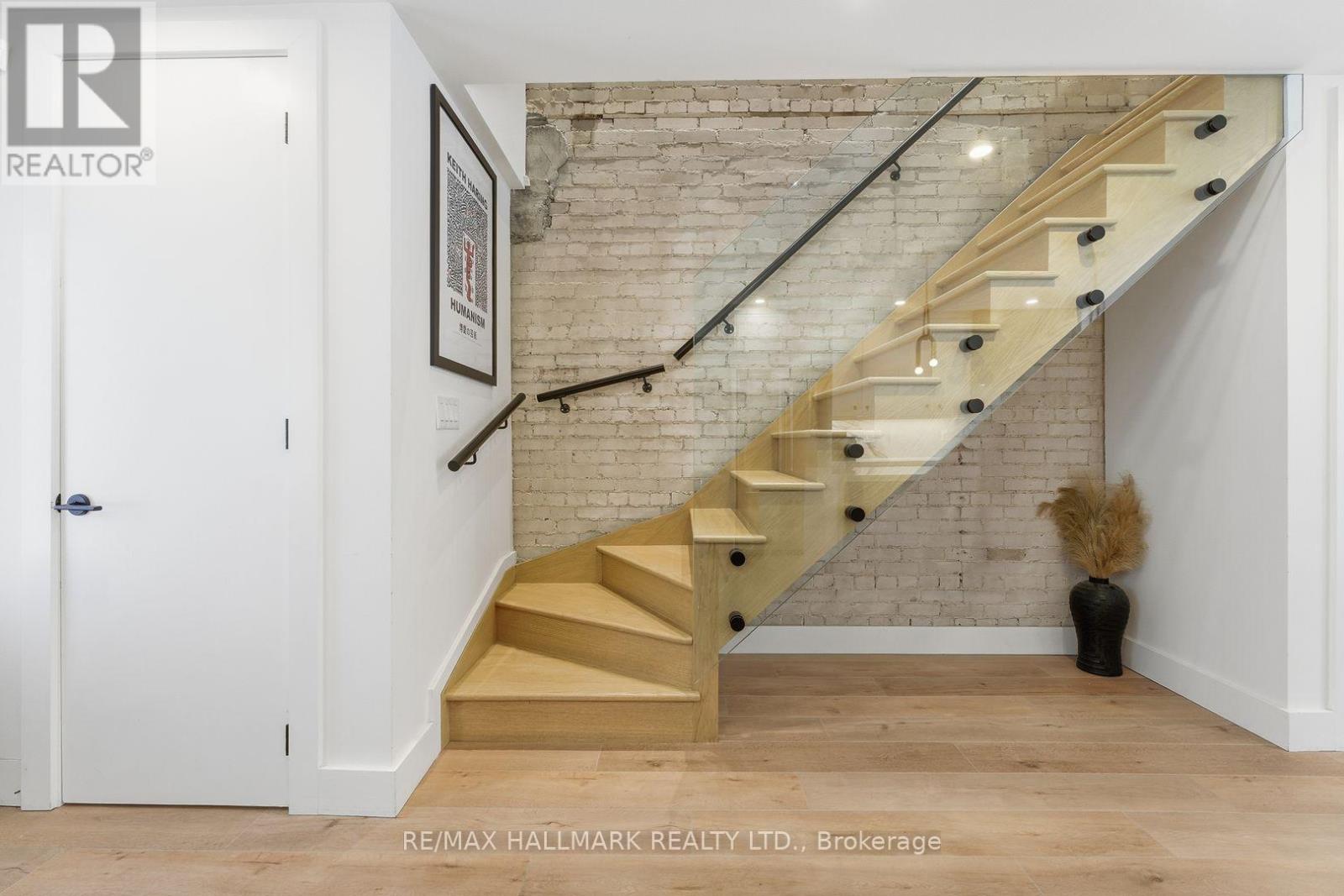 1709 Dundas Street E, Toronto, Ontario  M4L 1L7 - Photo 37 - E12772948