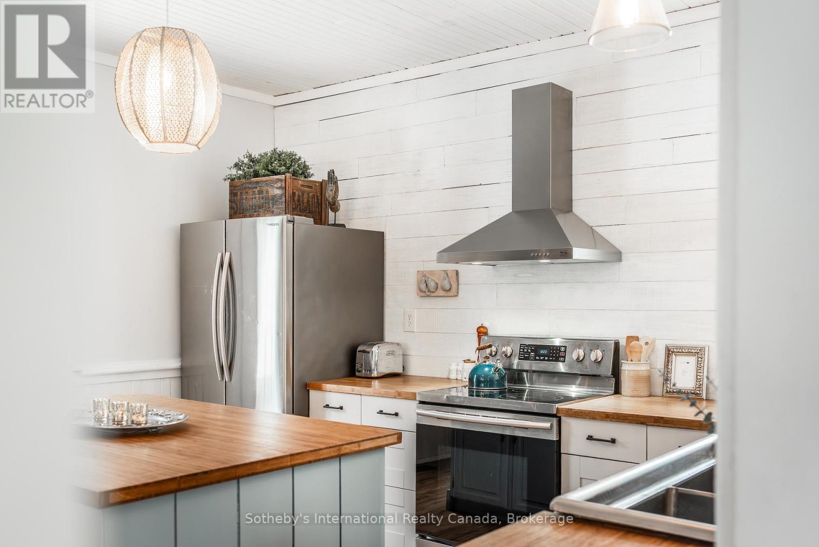 4198 Eagle Lake Road, Parry Sound Remote Area, Ontario  P0A 1X0 - Photo 10 - X12771366