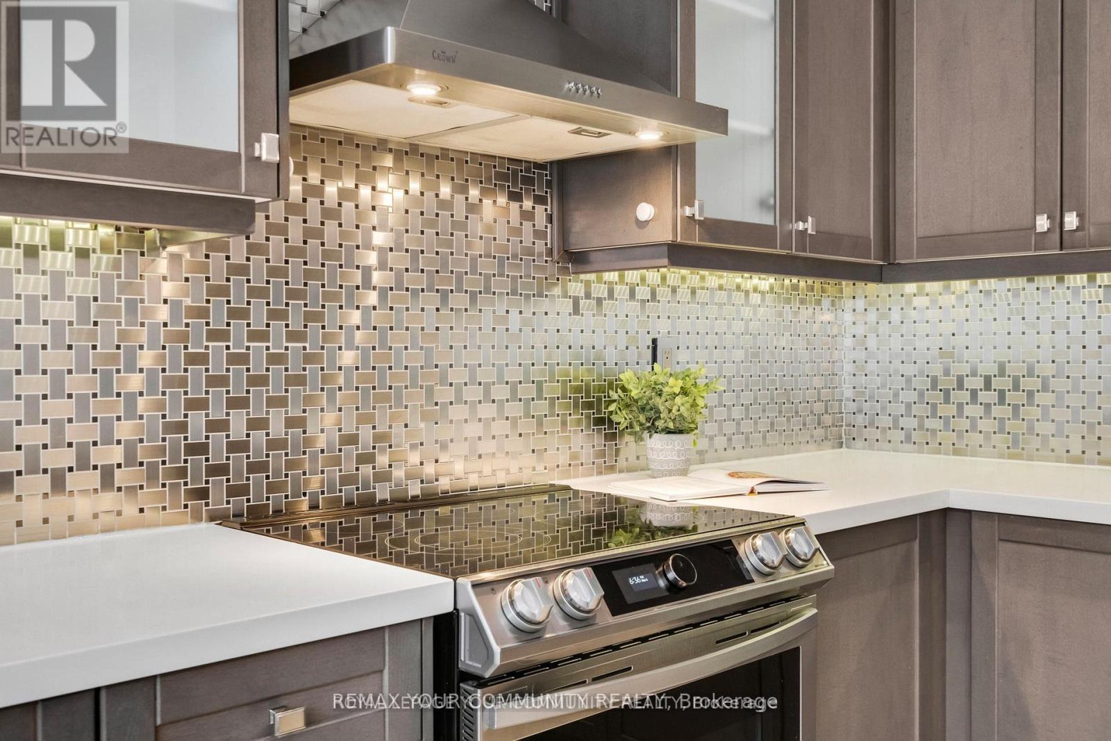 8 King Boulevard, King, Ontario  L7B 0P4 - Photo 10 - N12772902