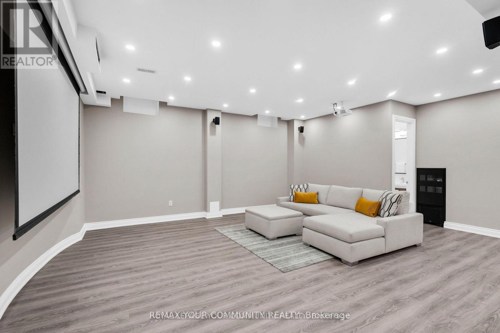 8 King Boulevard, King, Ontario  L7B 0P4 - Photo 40 - N12772902