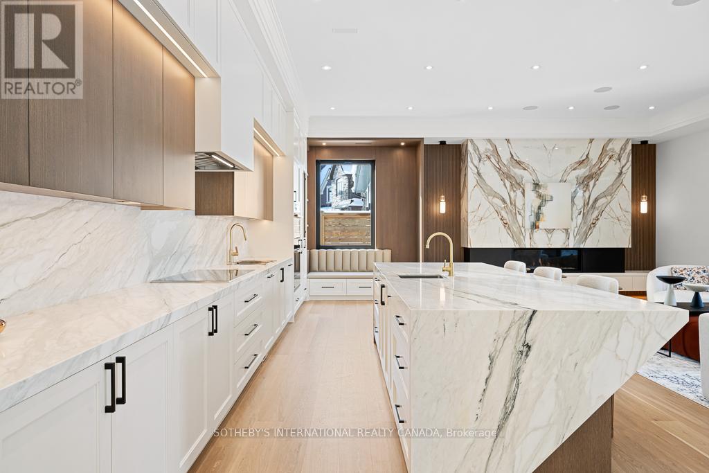 82 Donhill Crescent, Vaughan, Ontario  L0J 1C0 - Photo 11 - N12772952