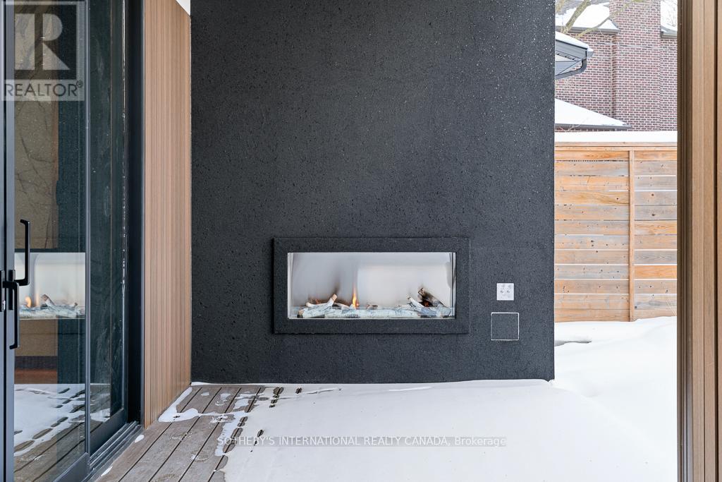 82 Donhill Crescent, Vaughan, Ontario  L0J 1C0 - Photo 49 - N12772952