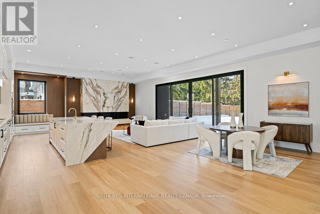 82 Donhill Crescent, Vaughan, Ontario  L0J 1C0 - Photo 8 - N12772952