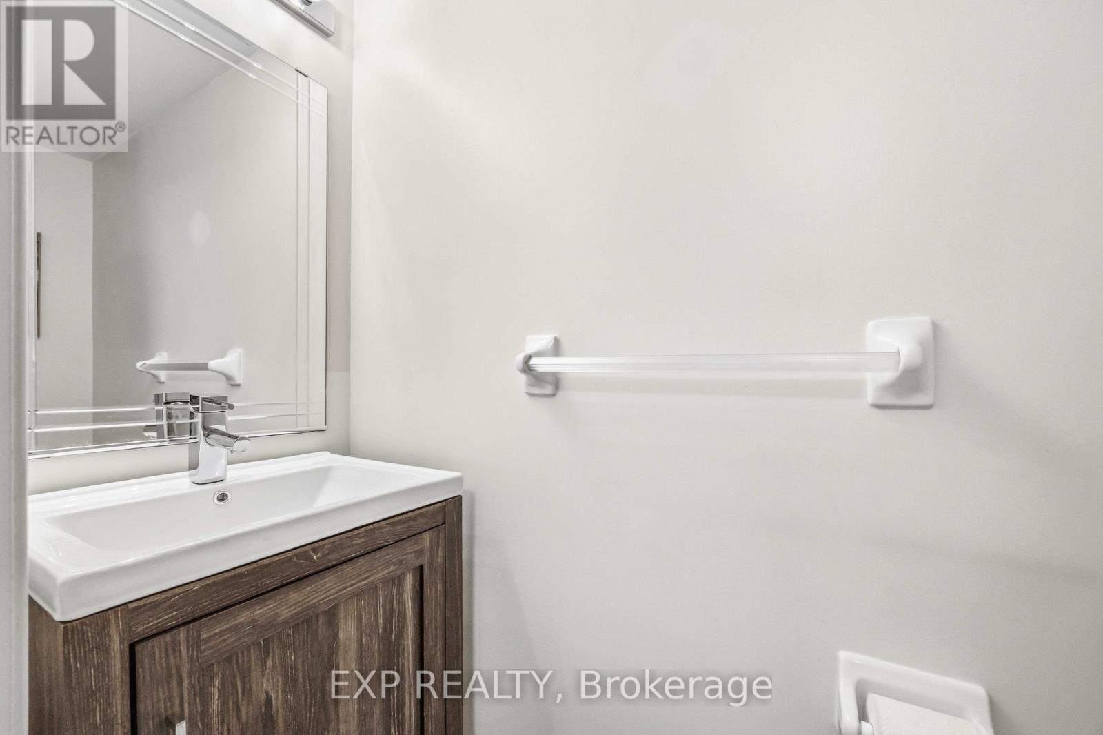 117 Halterwood Circle, Markham, Ontario  L3P 7T3 - Photo 10 - N12772956