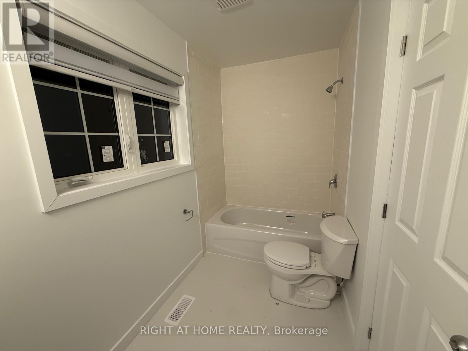 38 - 133 Highriver Trail, Welland, Ontario  L3C 0H6 - Photo 21 - X12760598