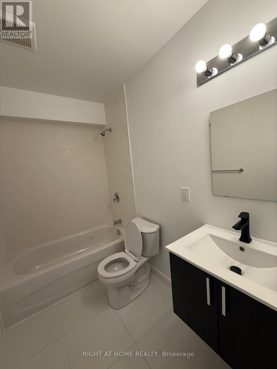 38 - 133 Highriver Trail, Welland, Ontario  L3C 0H6 - Photo 26 - X12760598