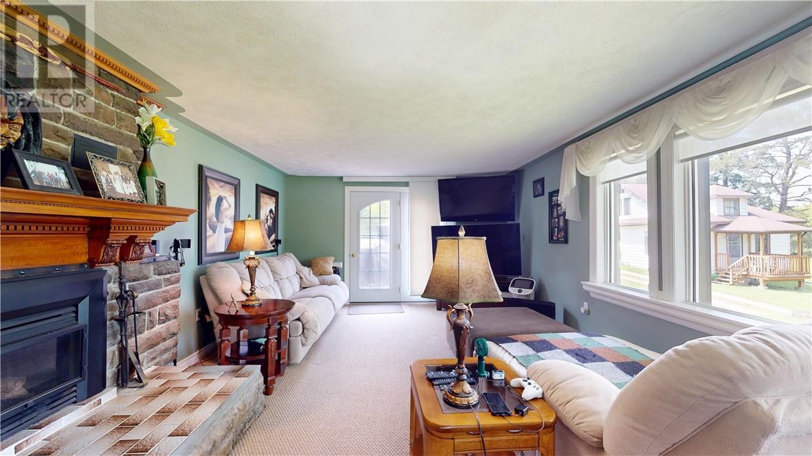 15 Gore Street, Gore Bay, Ontario  P0P 1H0 - Photo 61 - 2125093