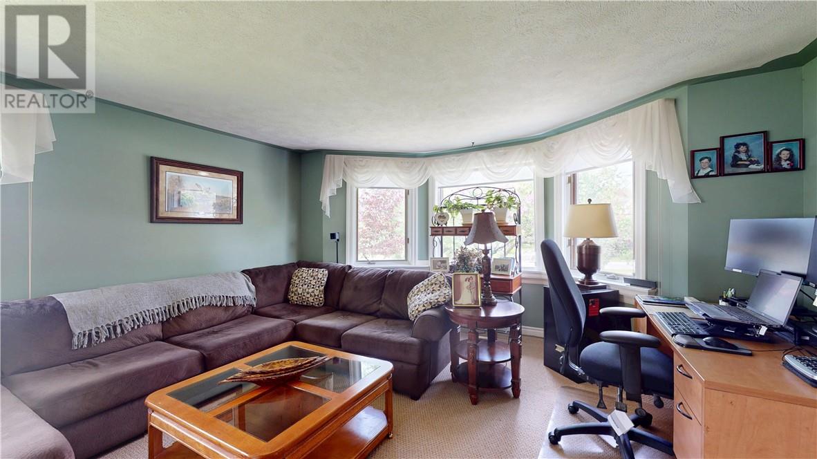 15 Gore Street, Gore Bay, Ontario  P0P 1H0 - Photo 62 - 2125093