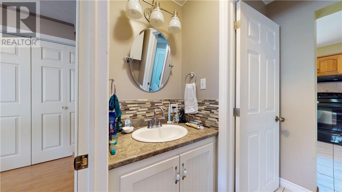 15 Gore Street, Gore Bay, Ontario  P0P 1H0 - Photo 76 - 2125093