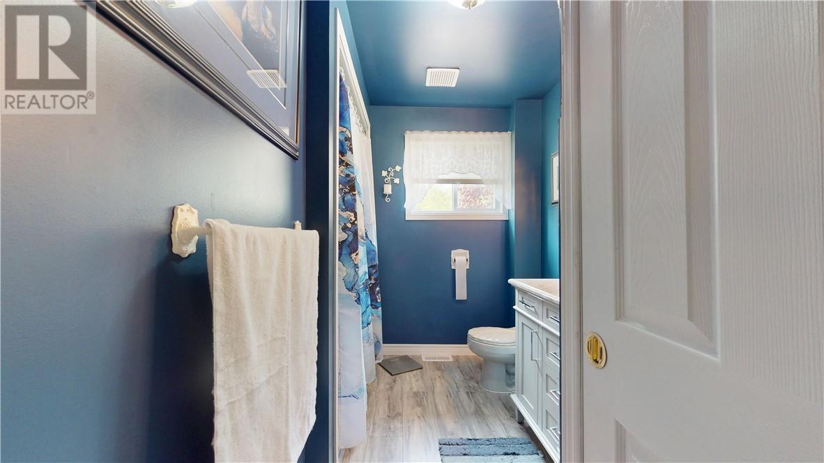 15 Gore Street, Gore Bay, Ontario  P0P 1H0 - Photo 80 - 2125093