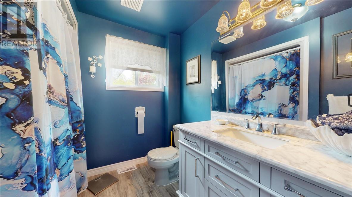 15 Gore Street, Gore Bay, Ontario  P0P 1H0 - Photo 81 - 2125093