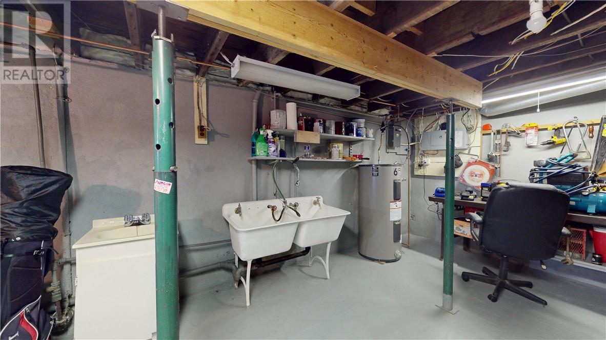 15 Gore Street, Gore Bay, Ontario  P0P 1H0 - Photo 83 - 2125093