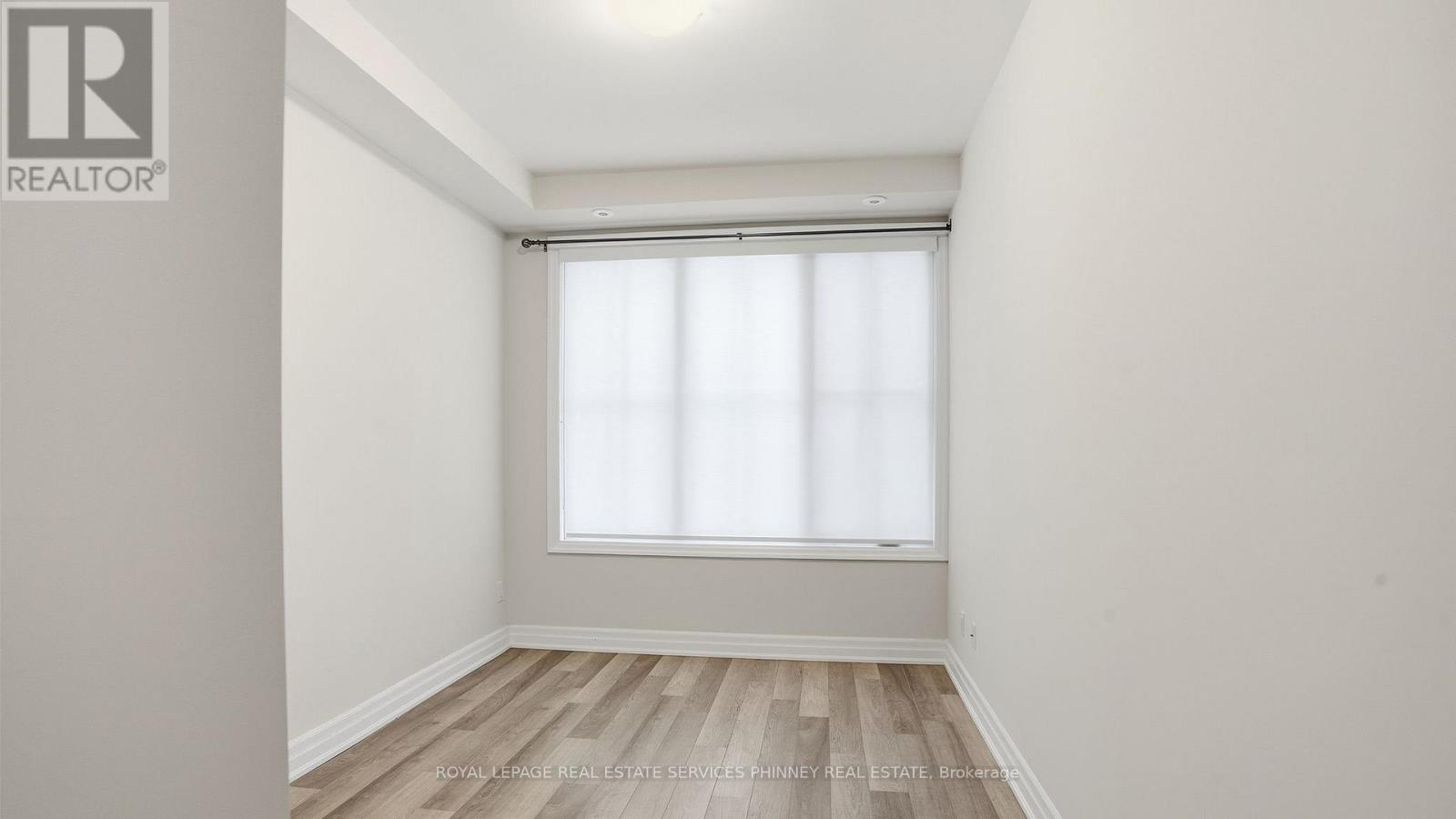 201 - 652 Cricklewood Drive, Mississauga, Ontario  L5G 0A5 - Photo 16 - W12772922