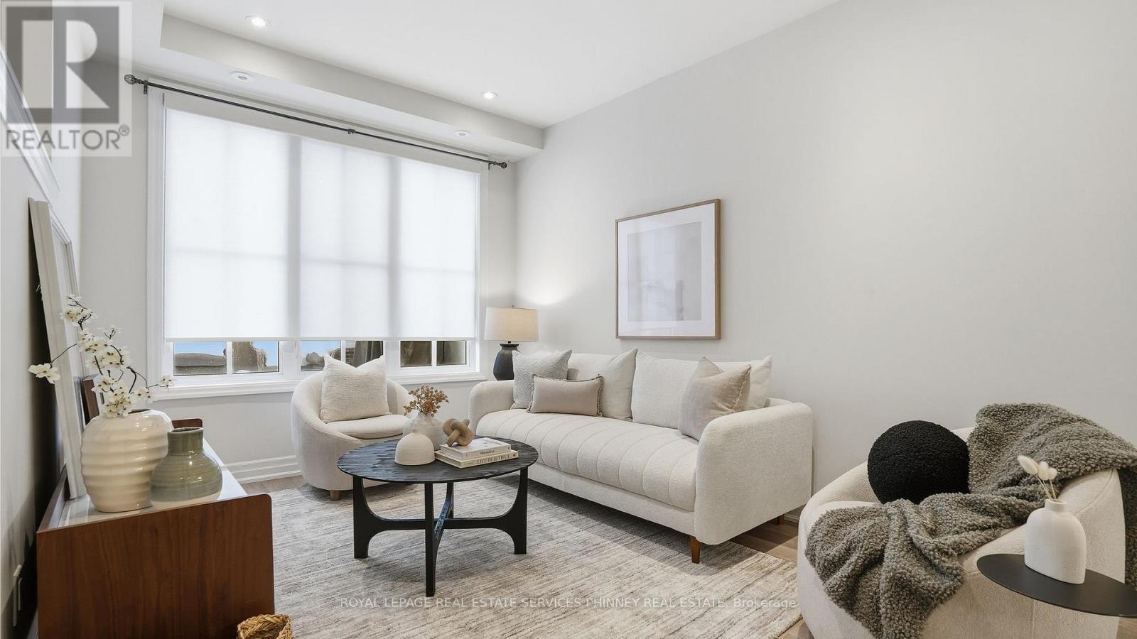 201 - 652 Cricklewood Drive, Mississauga, Ontario  L5G 0A5 - Photo 7 - W12772922