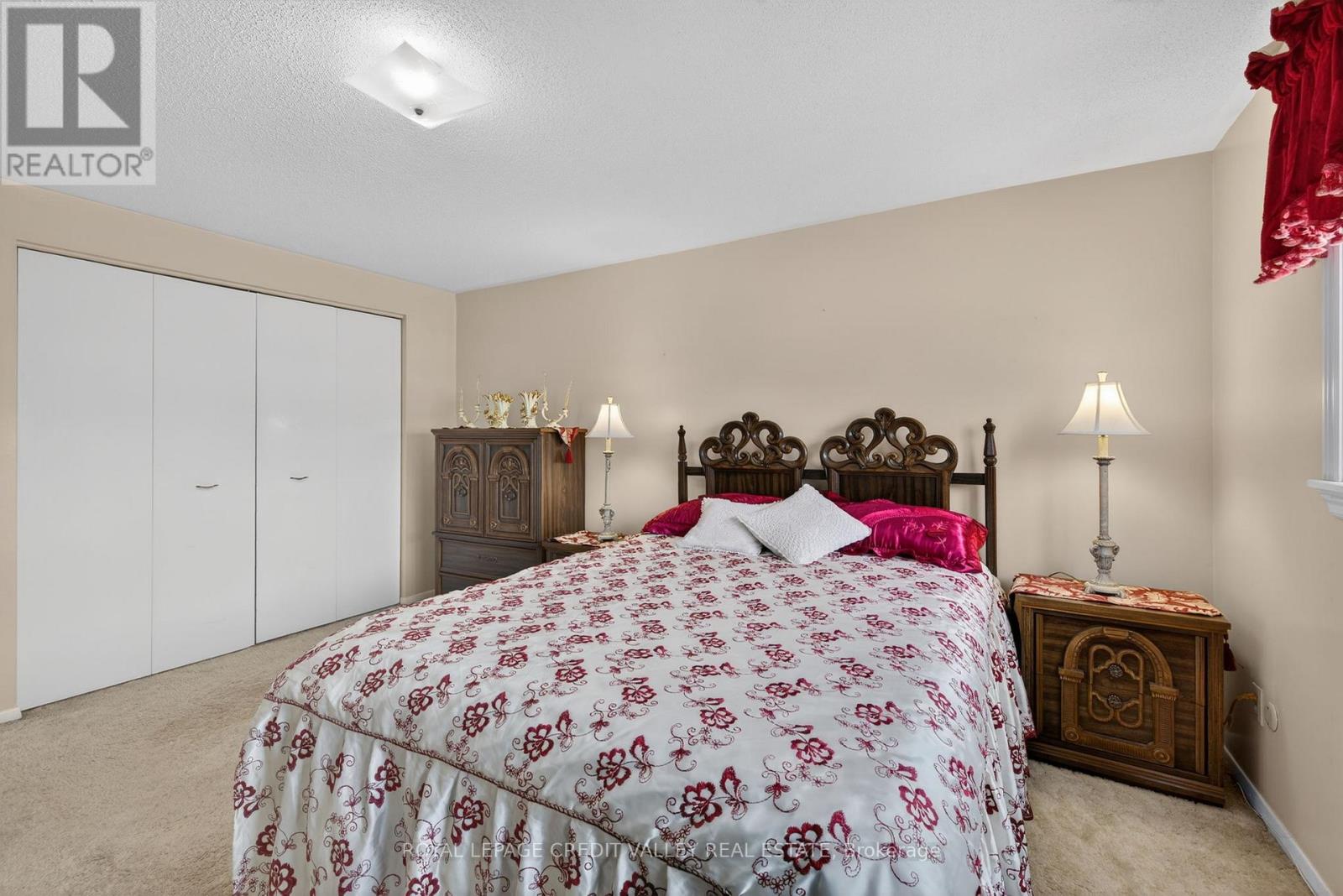 2305 Delkus Crescent, Mississauga, Ontario  L5A 1K8 - Photo 17 - W12772988