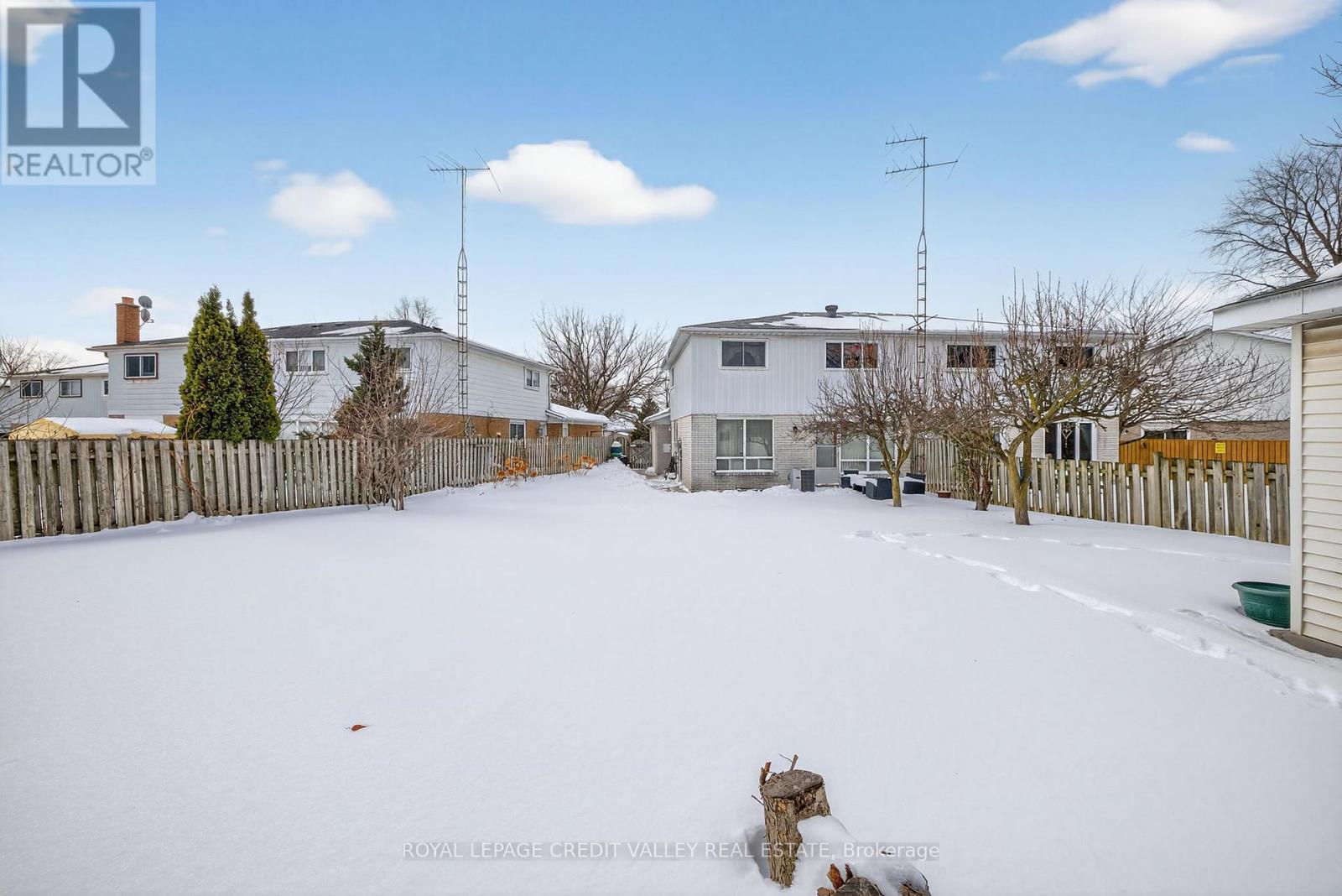 2305 Delkus Crescent, Mississauga, Ontario  L5A 1K8 - Photo 36 - W12772988