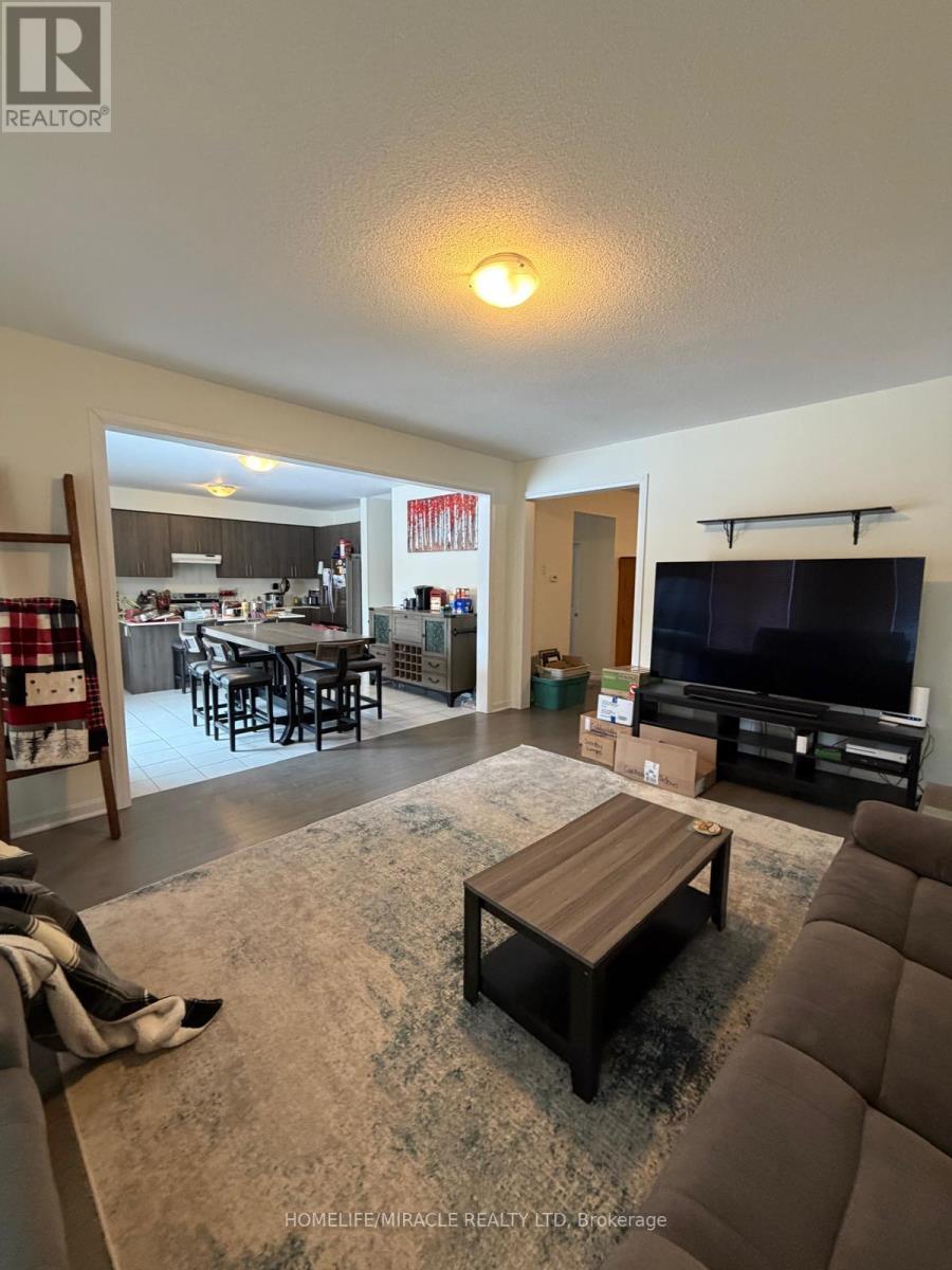 66 Oakmont Drive, Loyalist, Ontario  K0H 1G0 - Photo 12 - X12772950