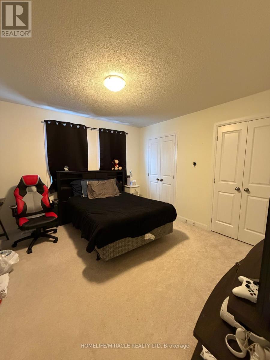 66 Oakmont Drive, Loyalist, Ontario  K0H 1G0 - Photo 16 - X12772950