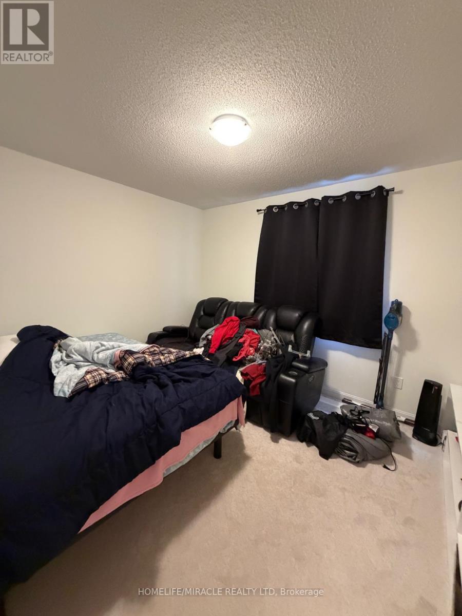 66 Oakmont Drive, Loyalist, Ontario  K0H 1G0 - Photo 24 - X12772950