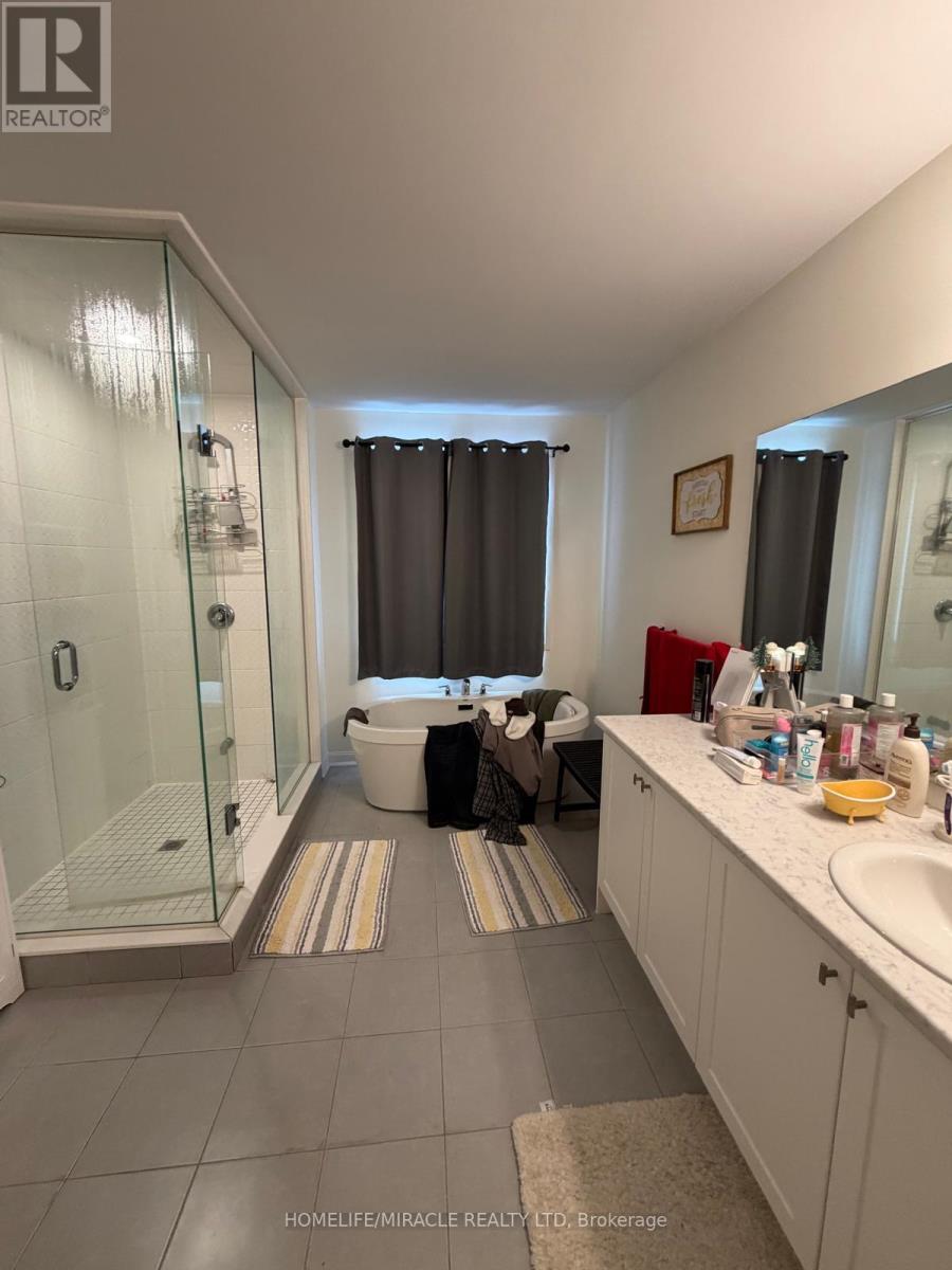 66 Oakmont Drive, Loyalist, Ontario  K0H 1G0 - Photo 29 - X12772950