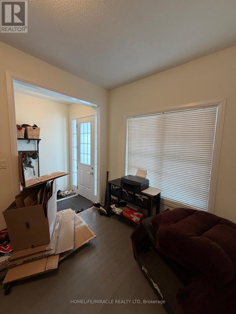 66 Oakmont Drive, Loyalist, Ontario  K0H 1G0 - Photo 3 - X12772950