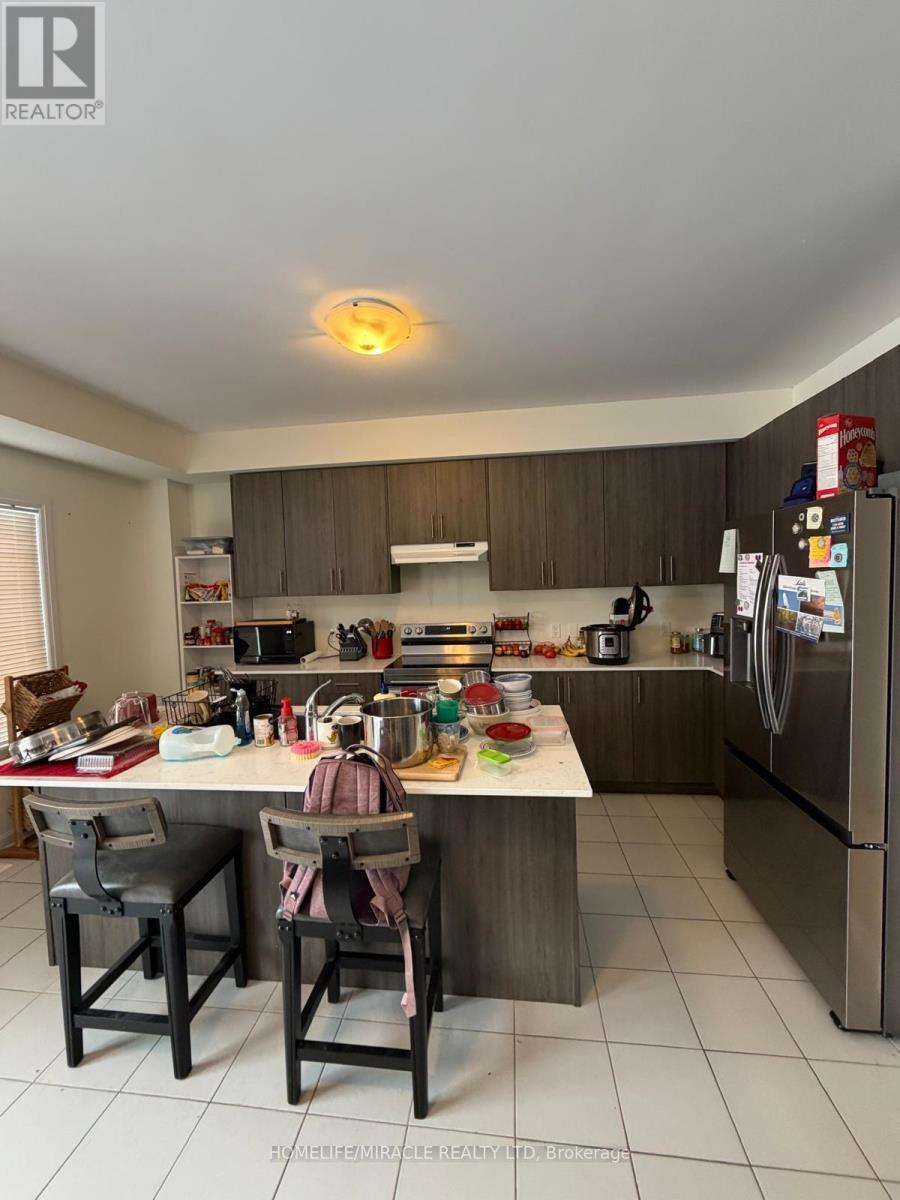 66 Oakmont Drive, Loyalist, Ontario  K0H 1G0 - Photo 9 - X12772950