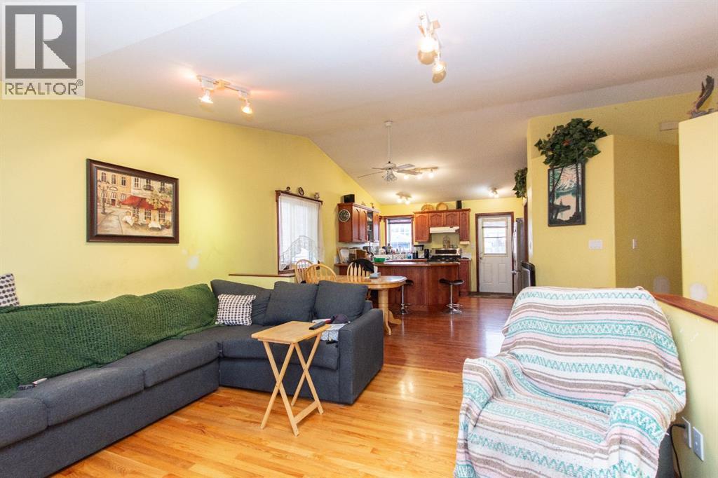 66 Stanford Boulevard, Blackfalds, Alberta  T0M 0J0 - Photo 5 - A2270843